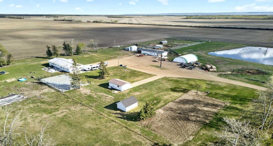 106157 Range Road 142, Rural Mackenzie County, Alberta T0H 2H0, 5 Bedrooms Bedrooms, ,2 BathroomsBathrooms,Residential,For Sale,Range Road 142,A2281448