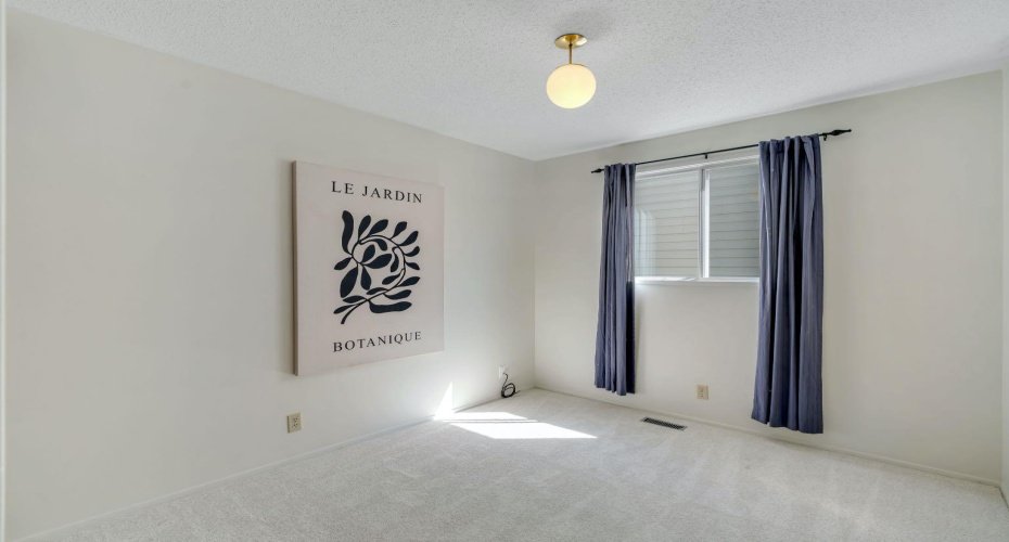 127 Falshire Way, Calgary, Alberta T3J 2C7, 4 Bedrooms Bedrooms, ,2 BathroomsBathrooms,Residential,For Sale,Falshire,A2281660