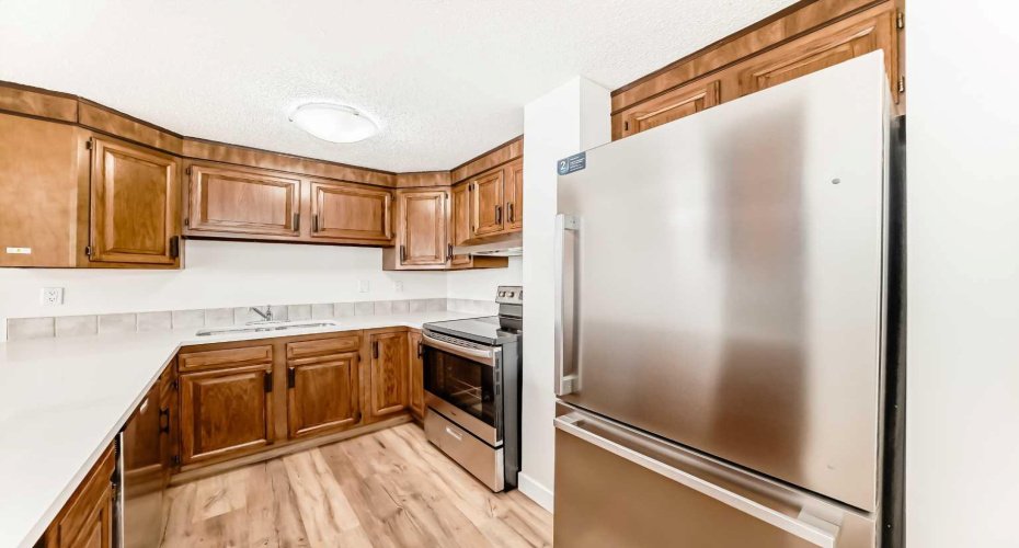 330 15 Avenue, Calgary, Alberta T2R 0P8, 2 Bedrooms Bedrooms, ,2 BathroomsBathrooms,Residential,For Sale,15,A2281690