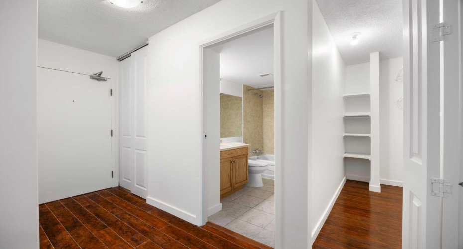 4944 Dalton Drive, Calgary, Alberta T3A 2E6, 2 Bedrooms Bedrooms, ,2 BathroomsBathrooms,Residential,For Sale,Dalton,A2281729