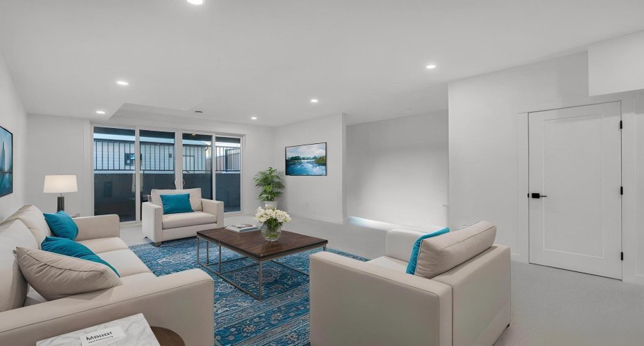 2436 30 Avenue, Calgary, Alberta T3E 2M1, 4 Bedrooms Bedrooms, ,4 BathroomsBathrooms,Residential,For Sale,30,A2281777