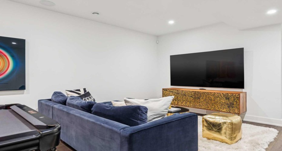 MEDIA SPACE WITH TV/CONSOLE INCLUDED