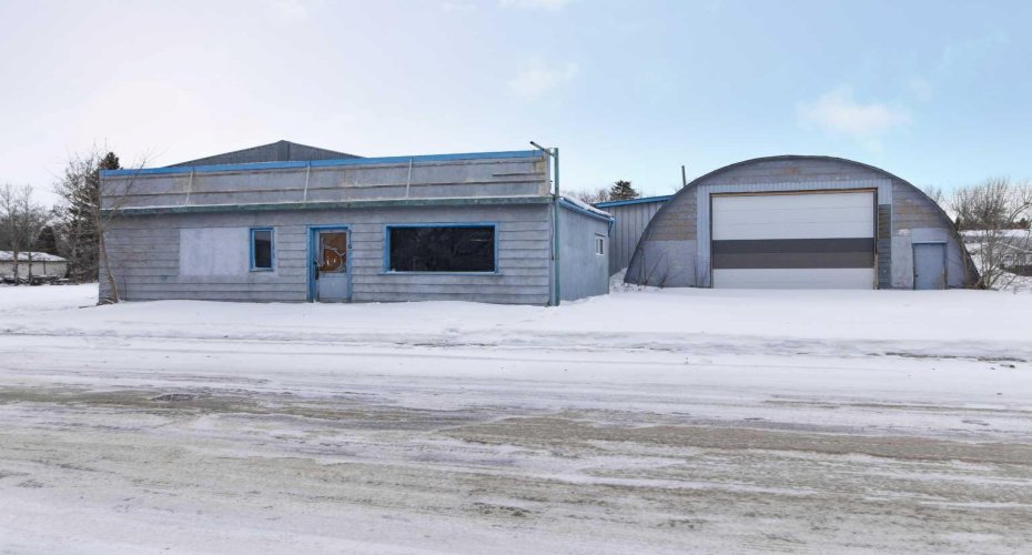 5116 53 Avenue, Viking, Alberta T0B 4N0, ,Commercial,For Sale,53,A2279685