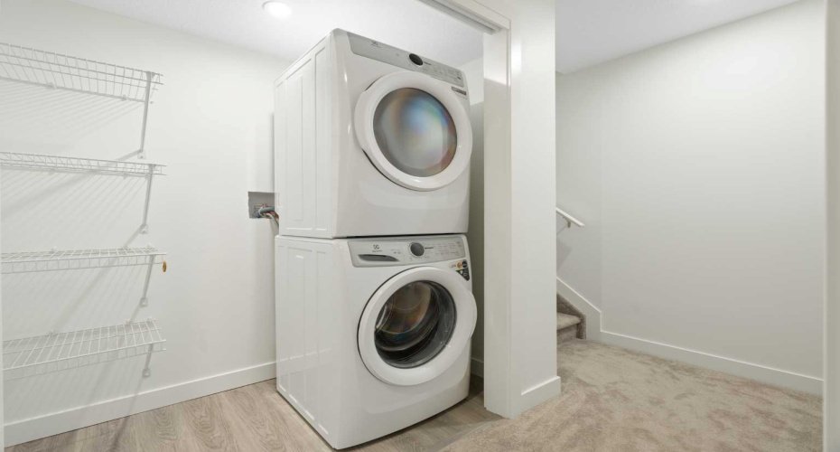 2117 81st Street, Calgary, Alberta T3H 6H5, 3 Bedrooms Bedrooms, ,2 BathroomsBathrooms,Residential,For Sale,81st,A2280372