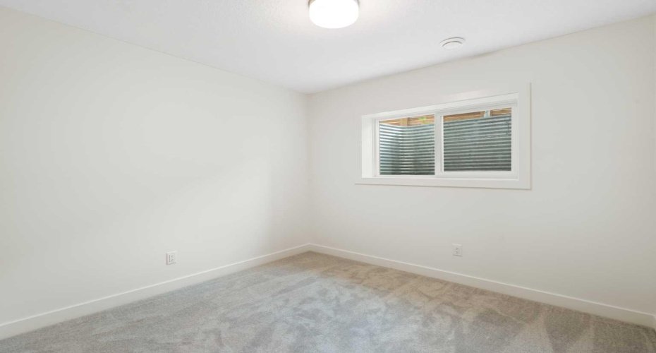 2117 81st Street, Calgary, Alberta T3H 6H5, 3 Bedrooms Bedrooms, ,2 BathroomsBathrooms,Residential,For Sale,81st,A2280372