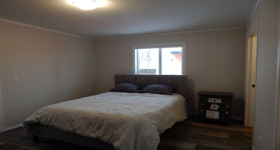 5210 65 Avenue, Olds, Alberta T4H 1W7, 2 Bedrooms Bedrooms, ,2 BathroomsBathrooms,Mobile,For Sale,65,A2280611