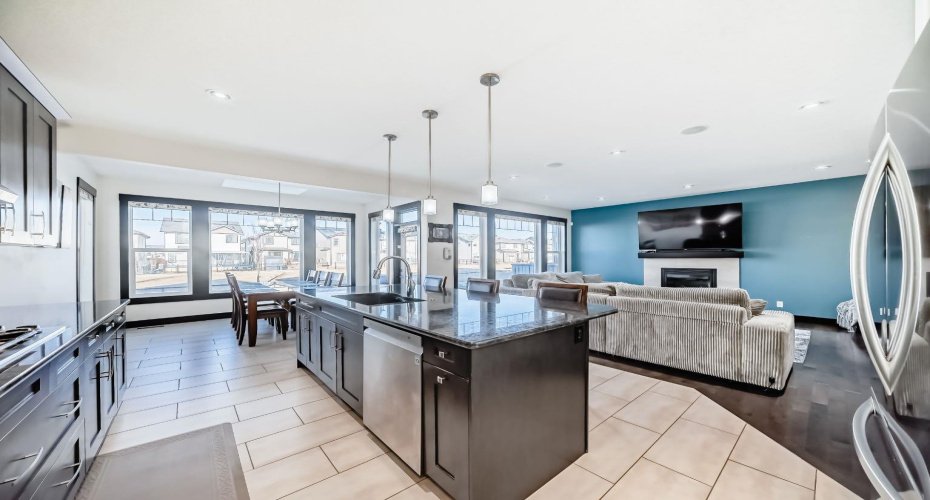 16 Skyview Shores Gardens, Calgary, Alberta T3N 0C3, 4 Bedrooms Bedrooms, ,4 BathroomsBathrooms,Residential,For Sale,Skyview Shores,A2281060