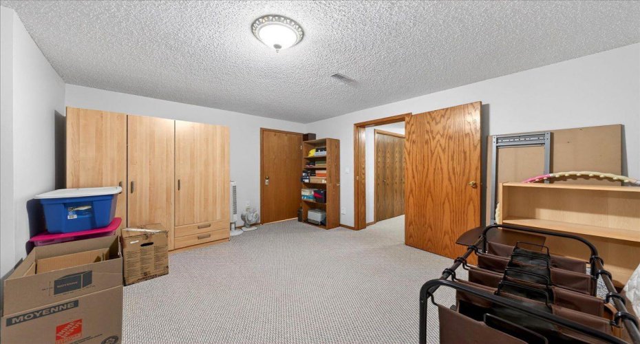 basement bedroom