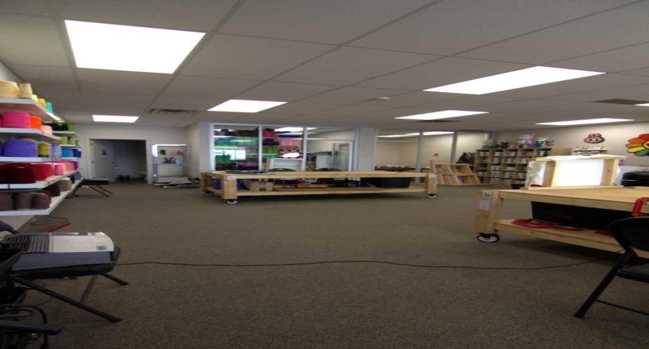 Calgary, Alberta, ,Commercial,For Lease,A2281694