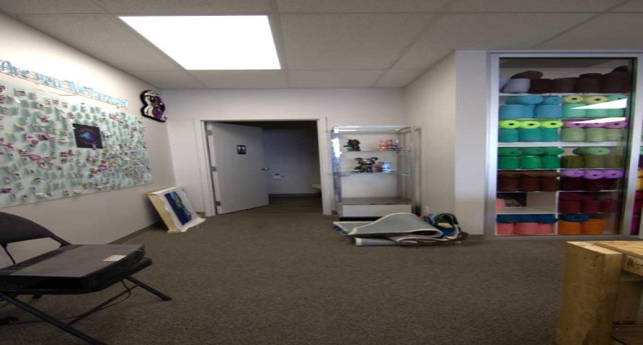 Calgary, Alberta, ,Commercial,For Lease,A2281694