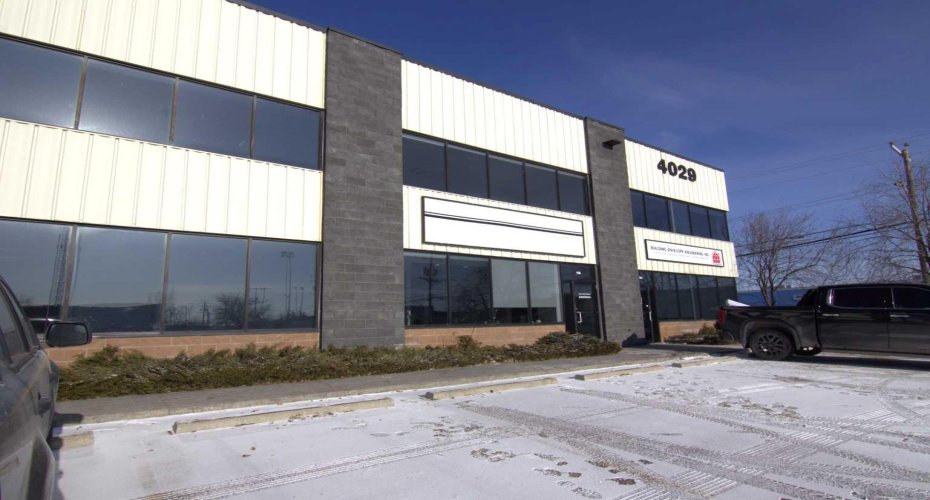 Calgary, Alberta, ,Commercial,For Lease,A2281694