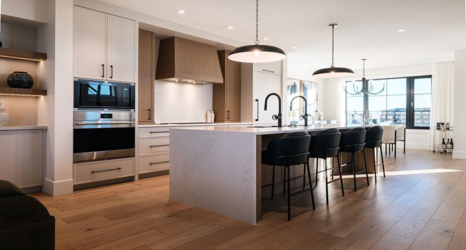 1700 73 Street, Calgary, Alberta T3H0J6, 3 Bedrooms Bedrooms, ,3 BathroomsBathrooms,Residential,For Sale,73,A2281732