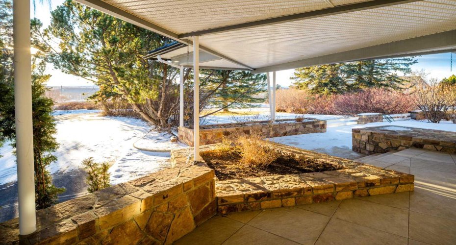 187 Slopeview Drive, Calgary, Alberta T3H 4G6, 7 Bedrooms Bedrooms, ,5 BathroomsBathrooms,Residential,For Sale,Slopeview,A2281811