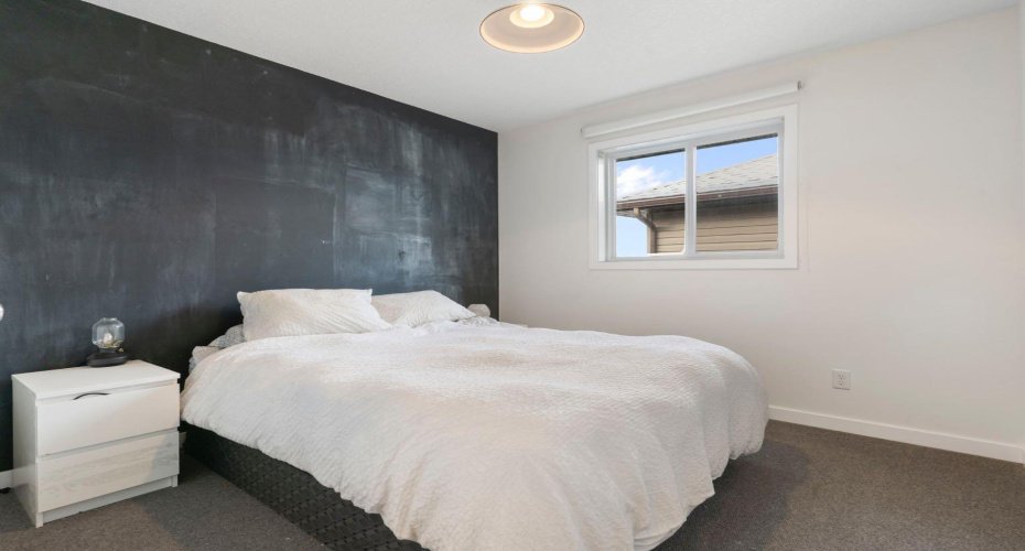 196 Jumping Pound Terrace, Cochrane, Alberta T4C0K5, 4 Bedrooms Bedrooms, ,4 BathroomsBathrooms,Residential,For Sale,Jumping Pound,A2281869