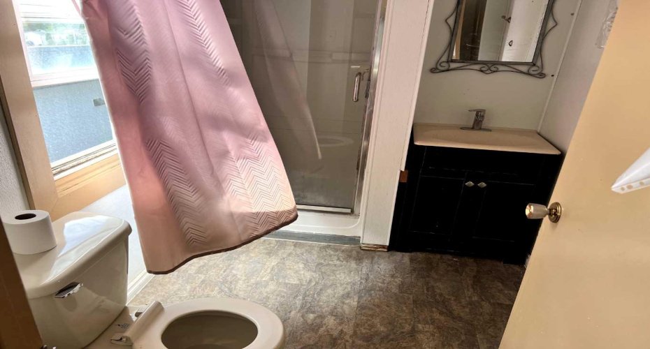 3-piece bathroom