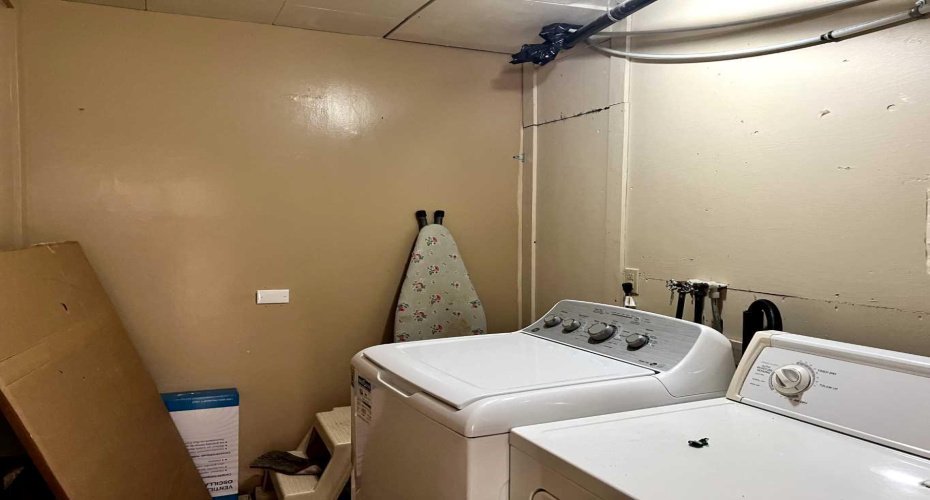 Common laundry