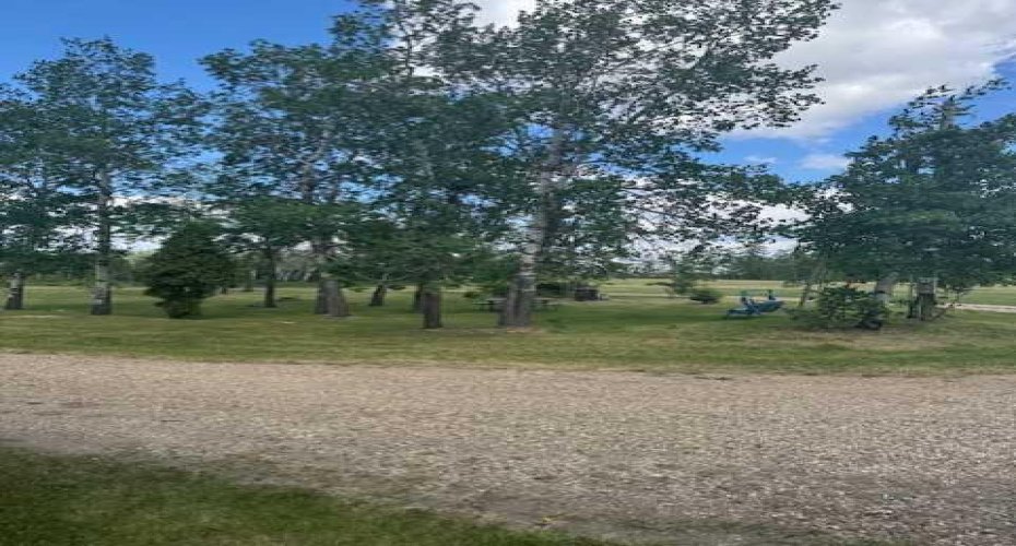 81573 Hwy 2, Rural Northern Sunrise County, Alberta T0H2R0, 3 Bedrooms Bedrooms, ,1 BathroomBathrooms,Residential,For Sale,Hwy 2,A2282054