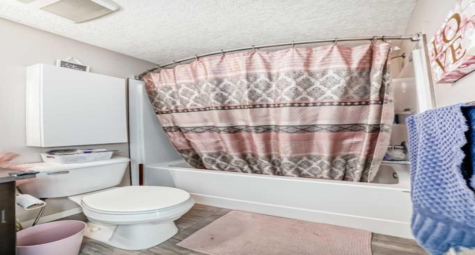 656 Copperpond Boulevard, Calgary, Alberta T2Z 5B9, 2 Bedrooms Bedrooms, ,3 BathroomsBathrooms,Residential,For Sale,Copperpond,A2282104