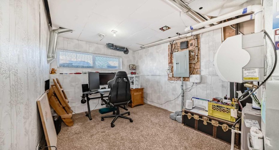 656 Copperpond Boulevard, Calgary, Alberta T2Z 5B9, 2 Bedrooms Bedrooms, ,3 BathroomsBathrooms,Residential,For Sale,Copperpond,A2282104