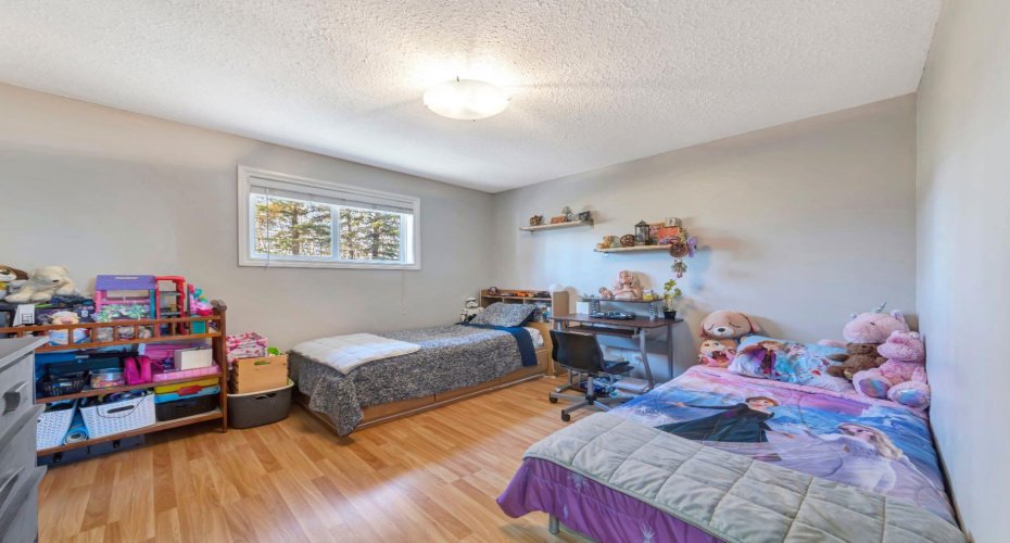 105 1st Ave West, Waseca, Saskatchewan S0M 3A0, 3 Bedrooms Bedrooms, ,2 BathroomsBathrooms,Residential,For Sale,1st Ave West,A2271284