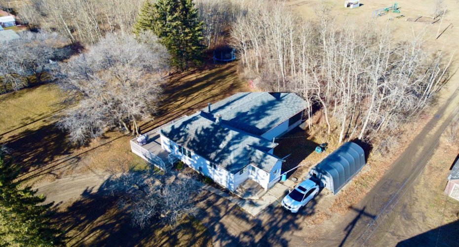 105 1st Ave West, Waseca, Saskatchewan S0M 3A0, 3 Bedrooms Bedrooms, ,2 BathroomsBathrooms,Residential,For Sale,1st Ave West,A2271284