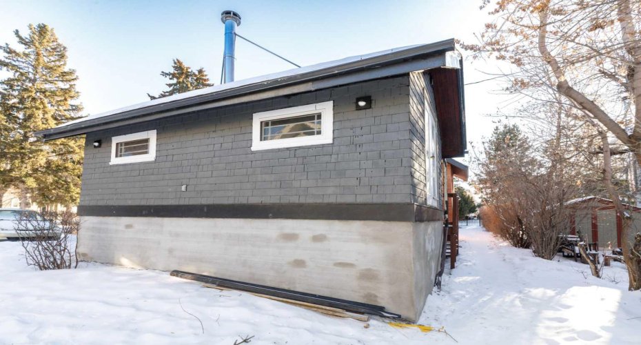 4736 56 Street, Red Deer, Alberta T4N 2K3, 4 Bedrooms Bedrooms, ,4 BathroomsBathrooms,Residential,For Sale,56,A2277272