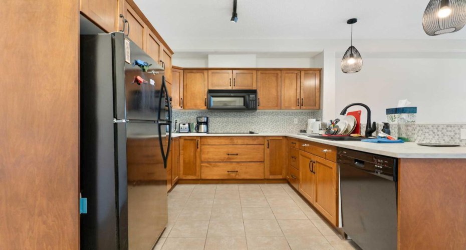 3111 34 Avenue, Calgary, Alberta T2L 0Y2, 1 Bedroom Bedrooms, ,1 BathroomBathrooms,Residential,For Sale,34,A2278375