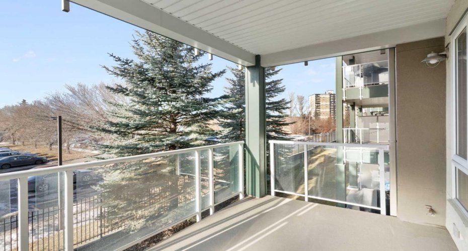 3111 34 Avenue, Calgary, Alberta T2L 0Y2, 1 Bedroom Bedrooms, ,1 BathroomBathrooms,Residential,For Sale,34,A2278375