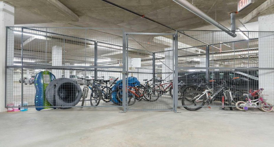 3111 34 Avenue, Calgary, Alberta T2L 0Y2, 1 Bedroom Bedrooms, ,1 BathroomBathrooms,Residential,For Sale,34,A2278375