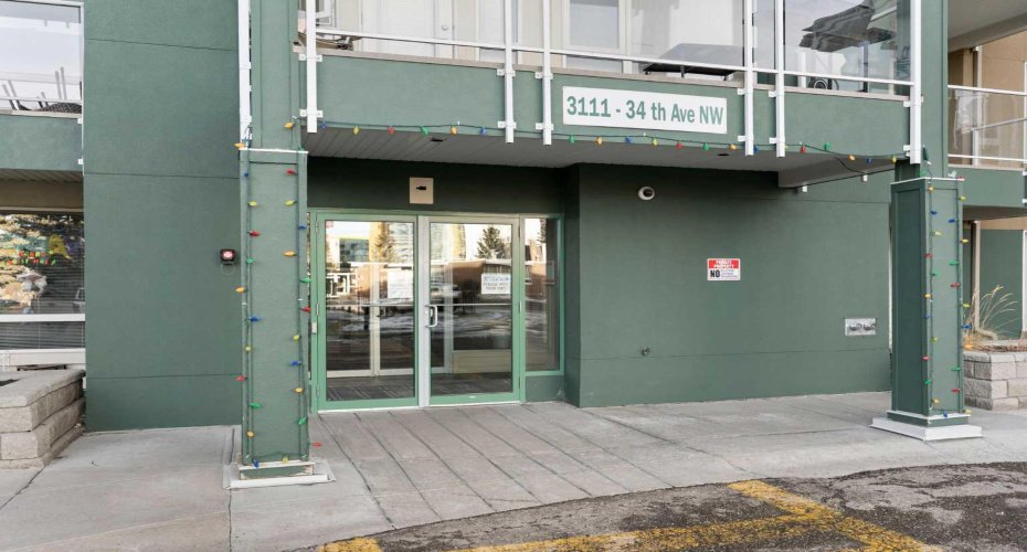 3111 34 Avenue, Calgary, Alberta T2L 0Y2, 1 Bedroom Bedrooms, ,1 BathroomBathrooms,Residential,For Sale,34,A2278375