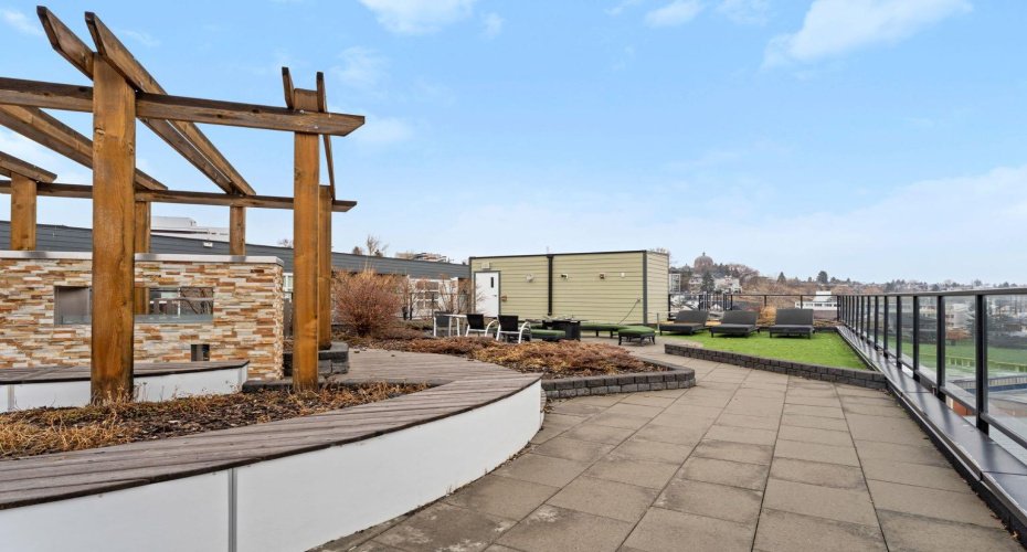 515 4 Avenue, Calgary, Alberta T2E 0J9, 2 Bedrooms Bedrooms, ,2 BathroomsBathrooms,Residential,For Sale,4,A2282029