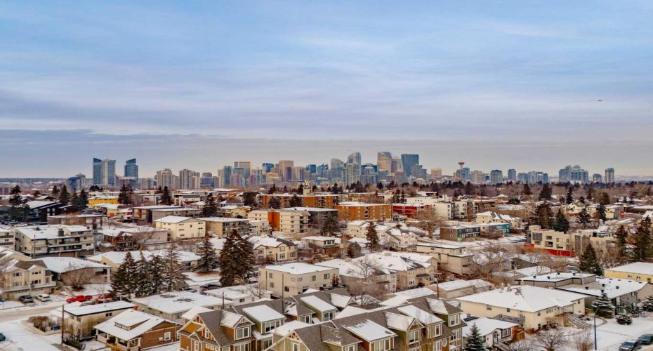 2905 16 Street, Calgary, Alberta T2T 4G5, 3 Bedrooms Bedrooms, ,3 BathroomsBathrooms,Residential,For Sale,16,A2282130