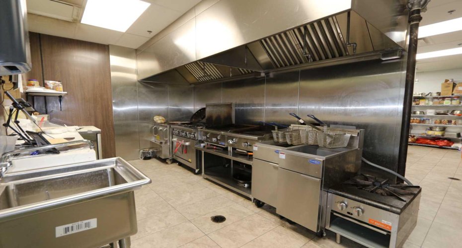 270 Nolanridge Crescent, Calgary, Alberta T3R 1J4, ,Commercial,For Lease,Nolanridge,A2282203