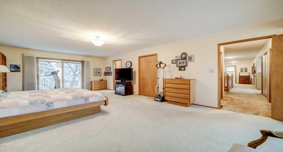 1148 Morden Avenue, Pincher Creek, Alberta T0K1W0, 5 Bedrooms Bedrooms, ,4 BathroomsBathrooms,Residential,For Sale,Morden,A2282226