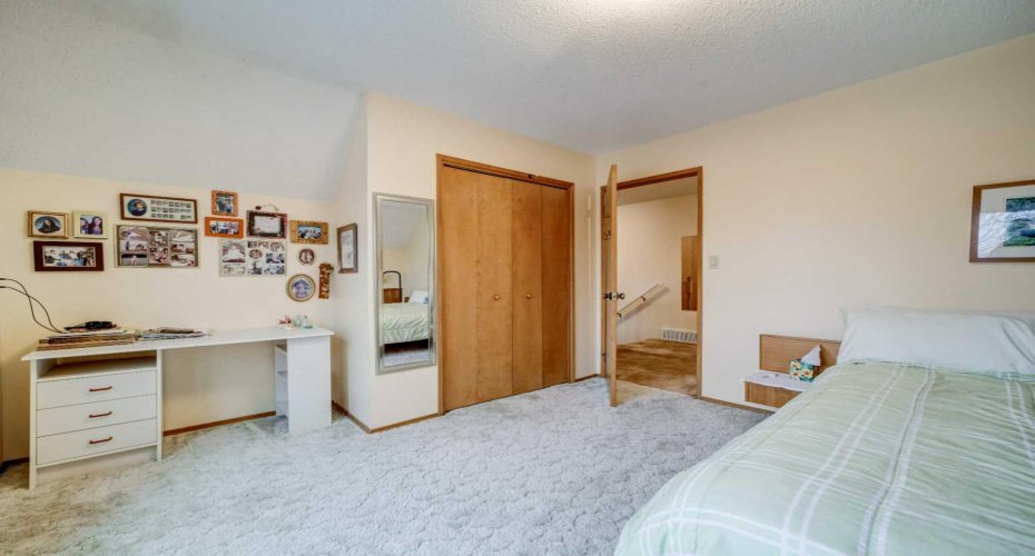1148 Morden Avenue, Pincher Creek, Alberta T0K1W0, 5 Bedrooms Bedrooms, ,4 BathroomsBathrooms,Residential,For Sale,Morden,A2282226