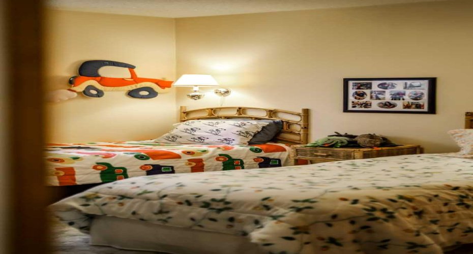 1148 Morden Avenue, Pincher Creek, Alberta T0K1W0, 5 Bedrooms Bedrooms, ,4 BathroomsBathrooms,Residential,For Sale,Morden,A2282226