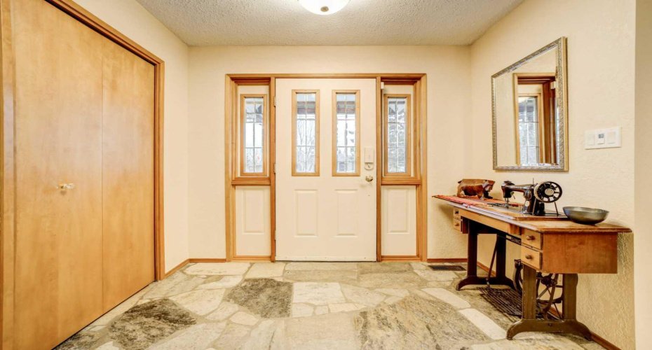 1148 Morden Avenue, Pincher Creek, Alberta T0K1W0, 5 Bedrooms Bedrooms, ,4 BathroomsBathrooms,Residential,For Sale,Morden,A2282226