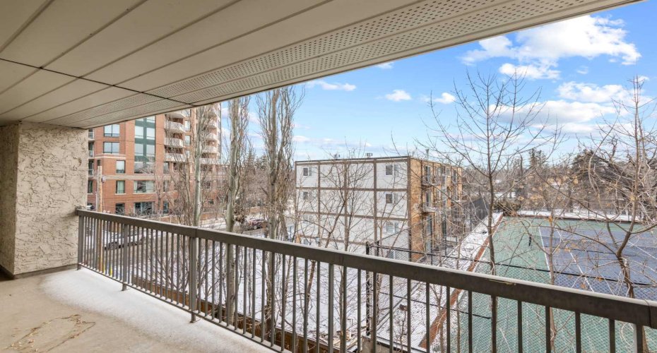 Primary balcony