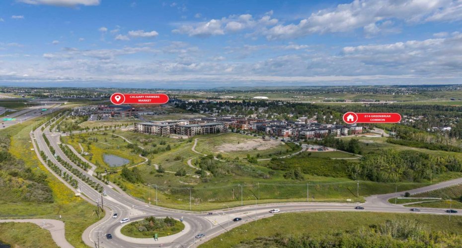 Birds eye view of the area and unit.