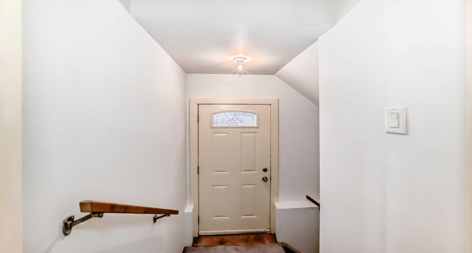 58 Sherwood Street, Calgary, Alberta T3R 0P2, 4 Bedrooms Bedrooms, ,4 BathroomsBathrooms,Residential,For Sale,Sherwood,A2281600