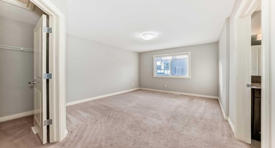 58 Sherwood Street, Calgary, Alberta T3R 0P2, 4 Bedrooms Bedrooms, ,4 BathroomsBathrooms,Residential,For Sale,Sherwood,A2281600