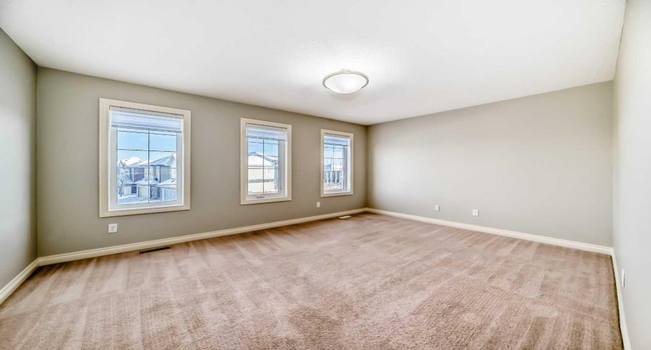 58 Sherwood Street, Calgary, Alberta T3R 0P2, 4 Bedrooms Bedrooms, ,4 BathroomsBathrooms,Residential,For Sale,Sherwood,A2281600