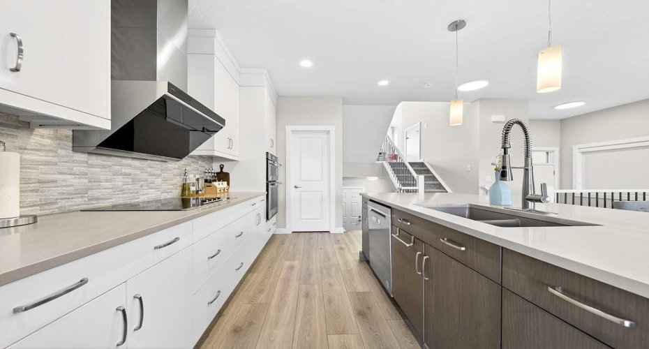 13 Cranbrook Close, Calgary, Alberta T3M 2X2, 4 Bedrooms Bedrooms, ,4 BathroomsBathrooms,Residential,For Sale,Cranbrook,A2281624