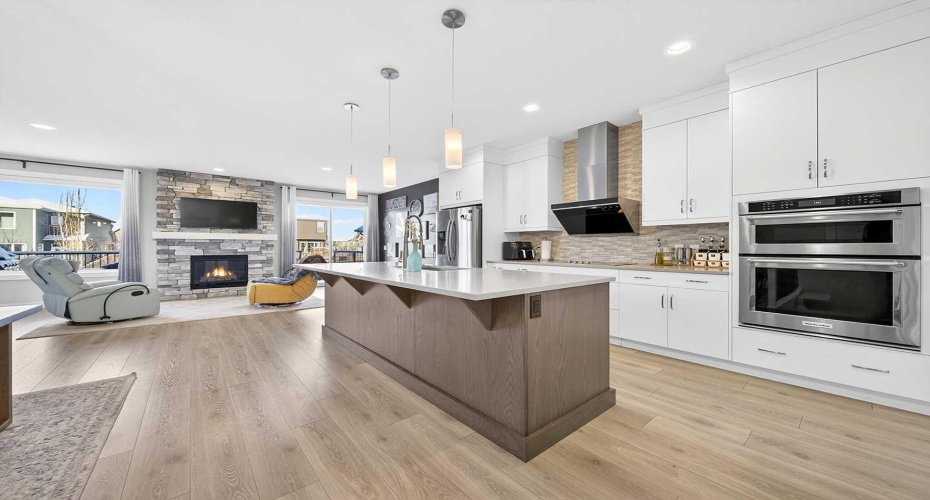 13 Cranbrook Close, Calgary, Alberta T3M 2X2, 4 Bedrooms Bedrooms, ,4 BathroomsBathrooms,Residential,For Sale,Cranbrook,A2281624