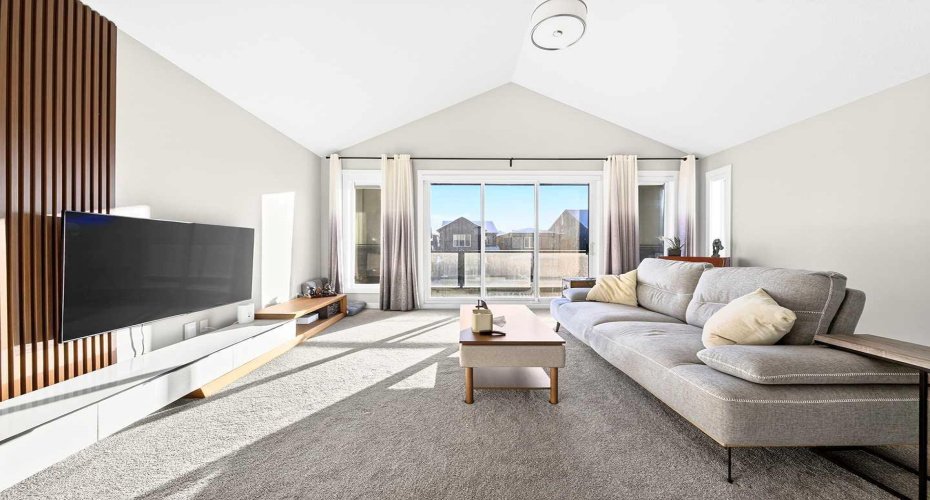 13 Cranbrook Close, Calgary, Alberta T3M 2X2, 4 Bedrooms Bedrooms, ,4 BathroomsBathrooms,Residential,For Sale,Cranbrook,A2281624