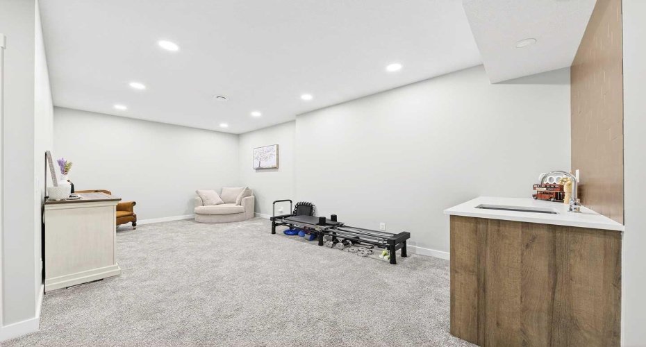 13 Cranbrook Close, Calgary, Alberta T3M 2X2, 4 Bedrooms Bedrooms, ,4 BathroomsBathrooms,Residential,For Sale,Cranbrook,A2281624