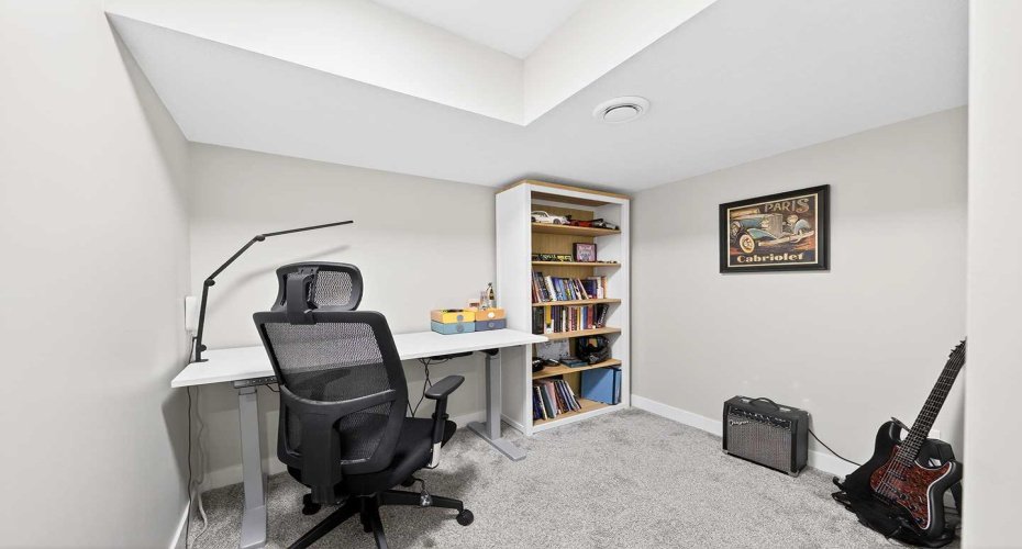 13 Cranbrook Close, Calgary, Alberta T3M 2X2, 4 Bedrooms Bedrooms, ,4 BathroomsBathrooms,Residential,For Sale,Cranbrook,A2281624