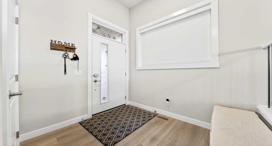 13 Cranbrook Close, Calgary, Alberta T3M 2X2, 4 Bedrooms Bedrooms, ,4 BathroomsBathrooms,Residential,For Sale,Cranbrook,A2281624