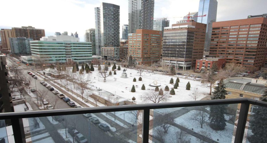 303 13 Avenue, Calgary, Alberta T2R0Y9, 3 Bedrooms Bedrooms, ,2 BathroomsBathrooms,Residential,For Sale,13,A2282518