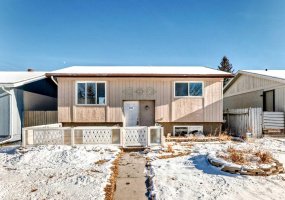 6128 Madigan Drive, Calgary, Alberta T2A 4V8, 4 Bedrooms Bedrooms, ,2 BathroomsBathrooms,Residential,For Sale,Madigan,A2281919 6128 Madigan Drive, Calgary, Alberta T2A 4V8, 4 Bedrooms Bedrooms, ,2 BathroomsBathrooms,Residential,For Sale,Madigan,A2281919